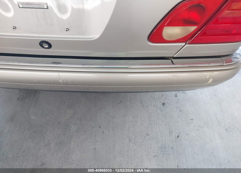 1998 MERCEDES-BENZ E 320 VIN: WDBJF65F1WA671262