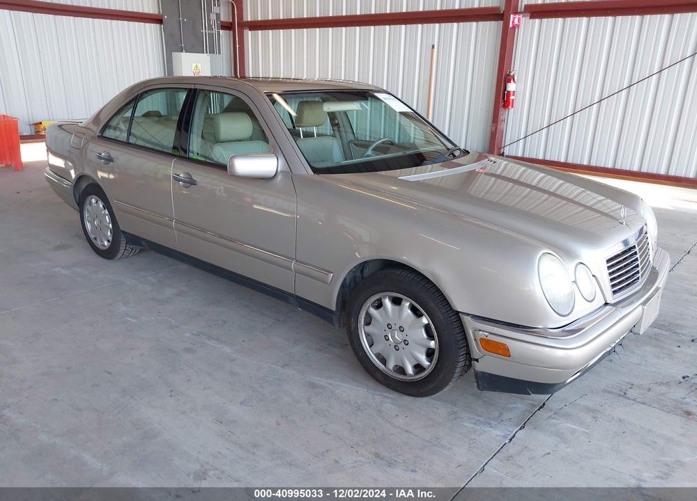 1998 MERCEDES-BENZ E 320 VIN: WDBJF65F1WA671262