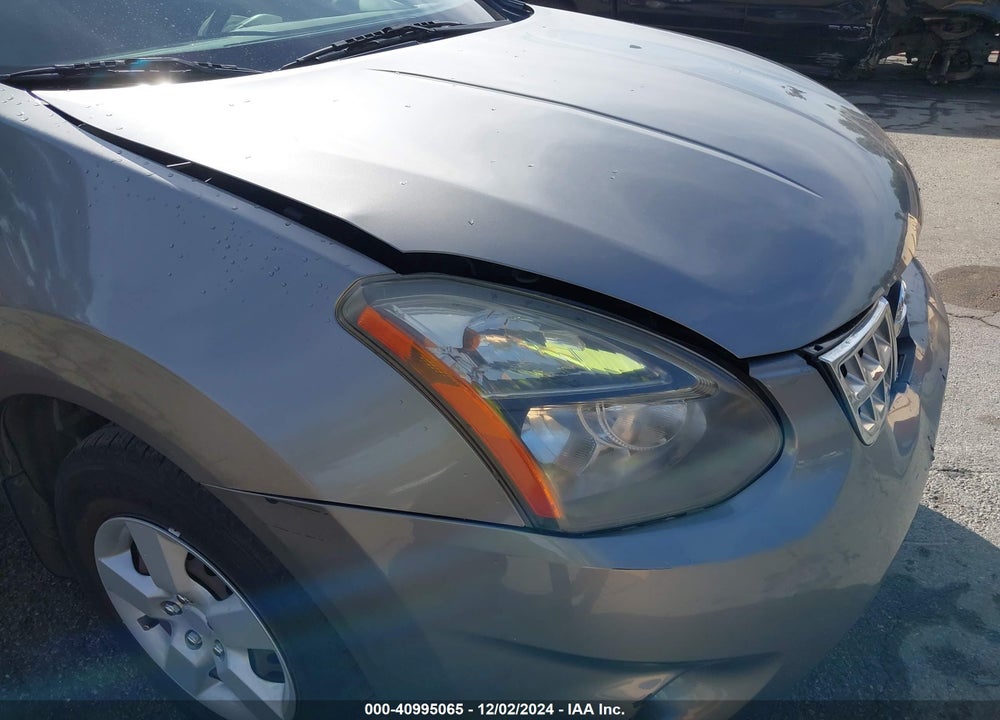 2014 NISSAN ROGUE SELECT S VIN: JN8AS5MT6EW623311