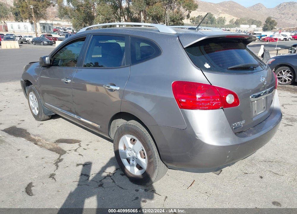 2014 NISSAN ROGUE SELECT S VIN: JN8AS5MT6EW623311