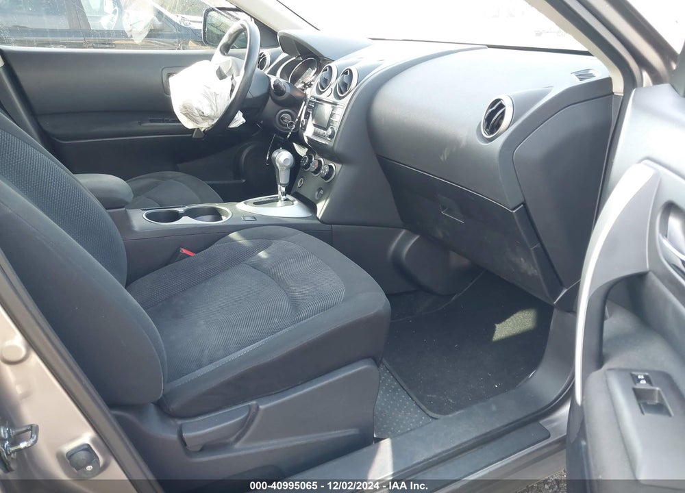2014 NISSAN ROGUE SELECT S VIN: JN8AS5MT6EW623311