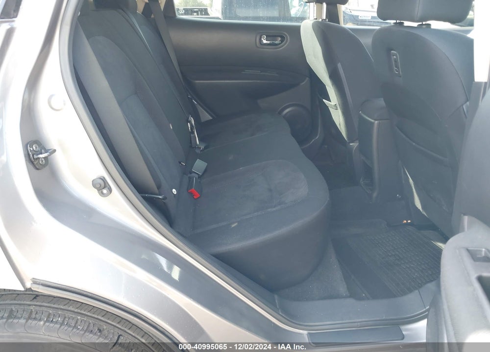 2014 NISSAN ROGUE SELECT S VIN: JN8AS5MT6EW623311