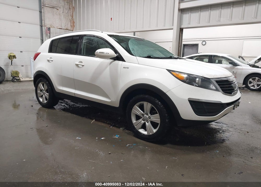 2011 KIA SPORTAGE LX VIN: KNDPBCA26B7024212
