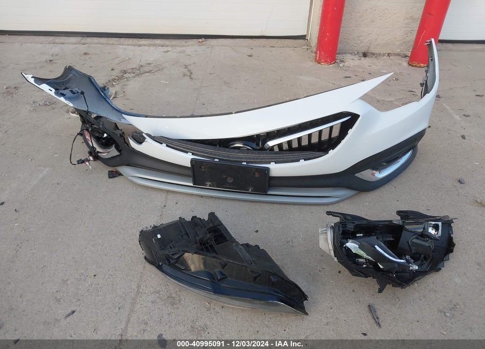2018 BUICK REGAL TOURX ESSENCE VIN: W04GV8SXXJ1159896