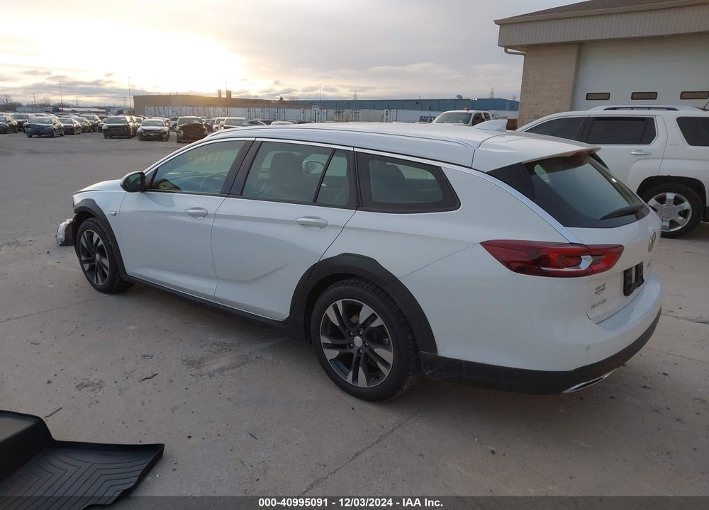 2018 BUICK REGAL TOURX ESSENCE VIN: W04GV8SXXJ1159896