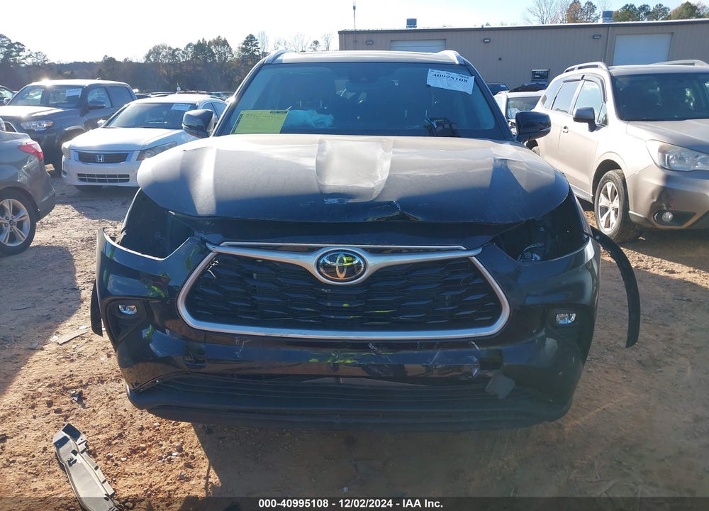 2023 TOYOTA HIGHLANDER XLE VIN: 5TDKDRAH8PS521089