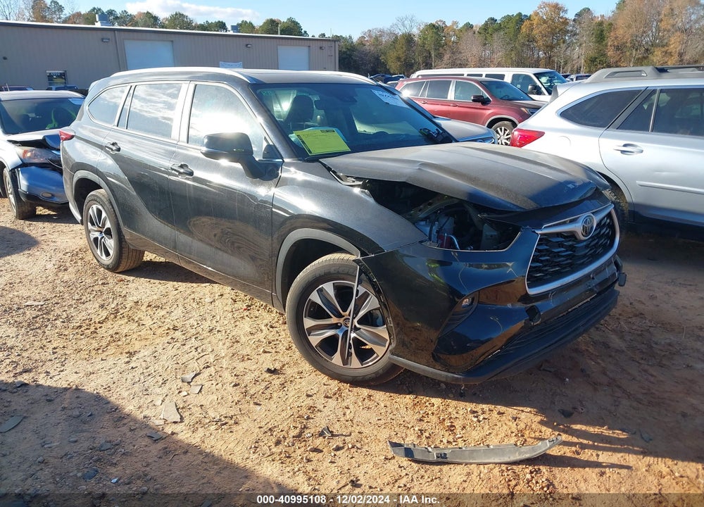 2023 TOYOTA HIGHLANDER XLE VIN: 5TDKDRAH8PS521089