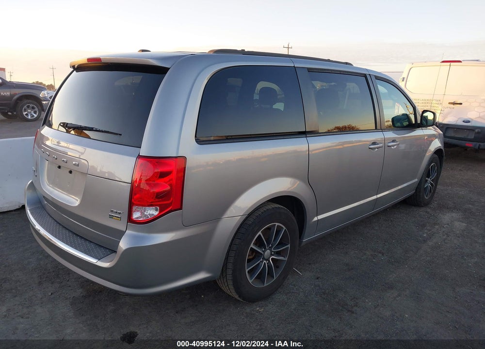 2018 DODGE GRAND CARAVAN GT VIN: 2C4RDGEG6JR335426