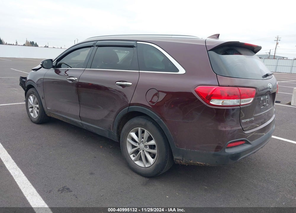 2018 KIA SORENTO 2.4L LX VIN: 5XYPGDA37JG418786