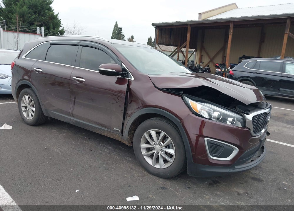 2018 KIA SORENTO 2.4L LX VIN: 5XYPGDA37JG418786