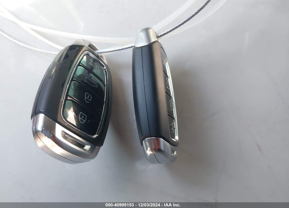 2021 HYUNDAI KONA LIMITED VIN: KM8K3CA56MU695333