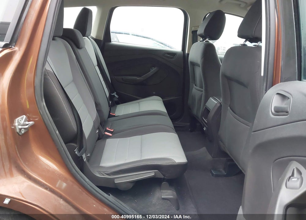 2017 FORD ESCAPE S VIN: 1FMCU0F7XHUB02296