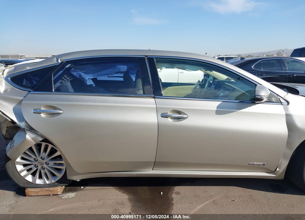 2014 TOYOTA AVALON HYBRID XLE TOURING VIN: 4T1BD1EB7EU021033