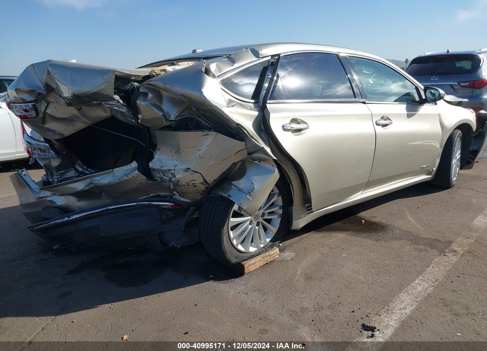 2014 TOYOTA AVALON HYBRID XLE TOURING VIN: 4T1BD1EB7EU021033