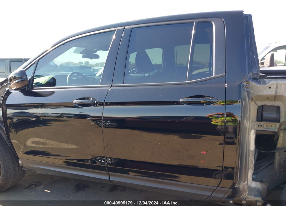 2024 HONDA RIDGELINE VIN: 5FPYK3F10RB000357