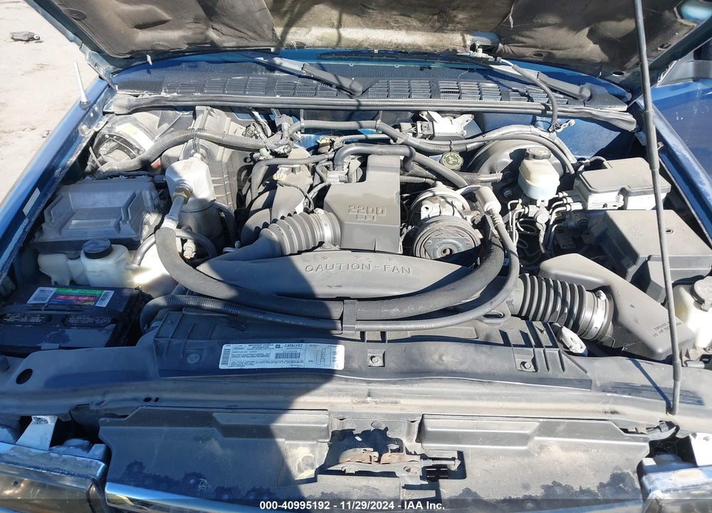 1999 CHEVROLET S-10 LS VIN: 1GCCS1443XK183516