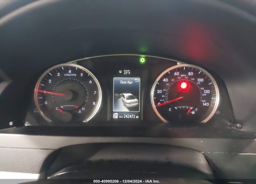 2017 TOYOTA CAMRY SE VIN: 4T1BF1FK8HU647896