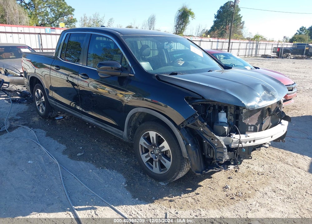 2017 HONDA RIDGELINE RTL-T VIN: 5FPYK2F67HB009142