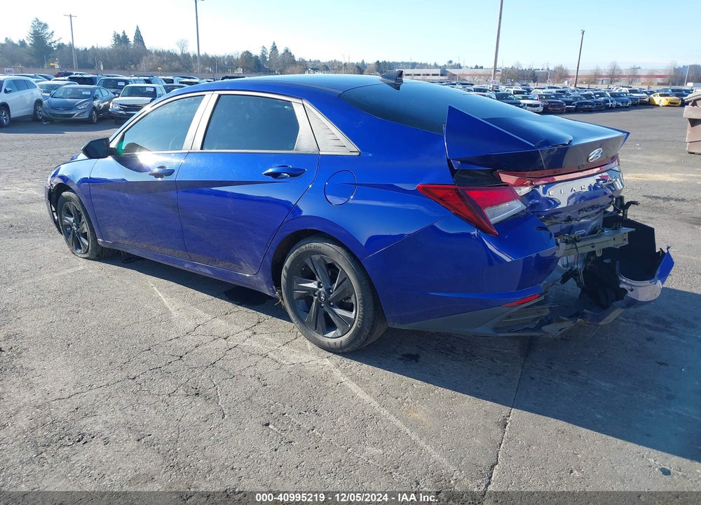 2021 HYUNDAI ELANTRA VIN: KMHLM4AG2MU138024