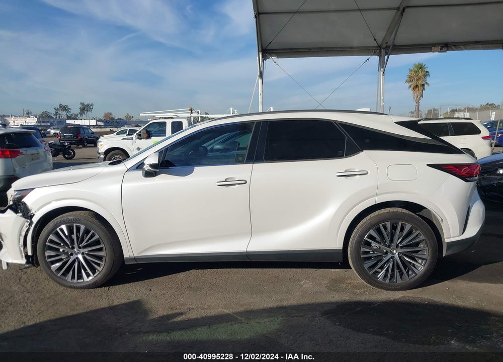 2023 LEXUS RX 350 PREMIUM PLUS VIN: JTJCHMAA2P2003322