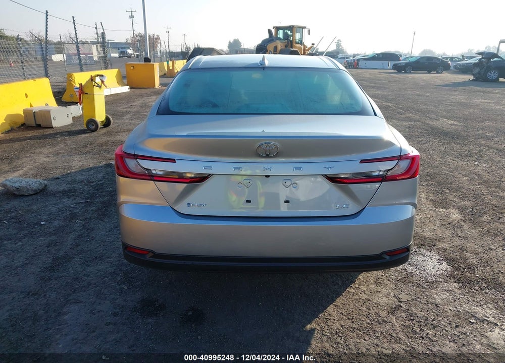 2025 TOYOTA CAMRY VIN: 4T1DAACK6SU054394