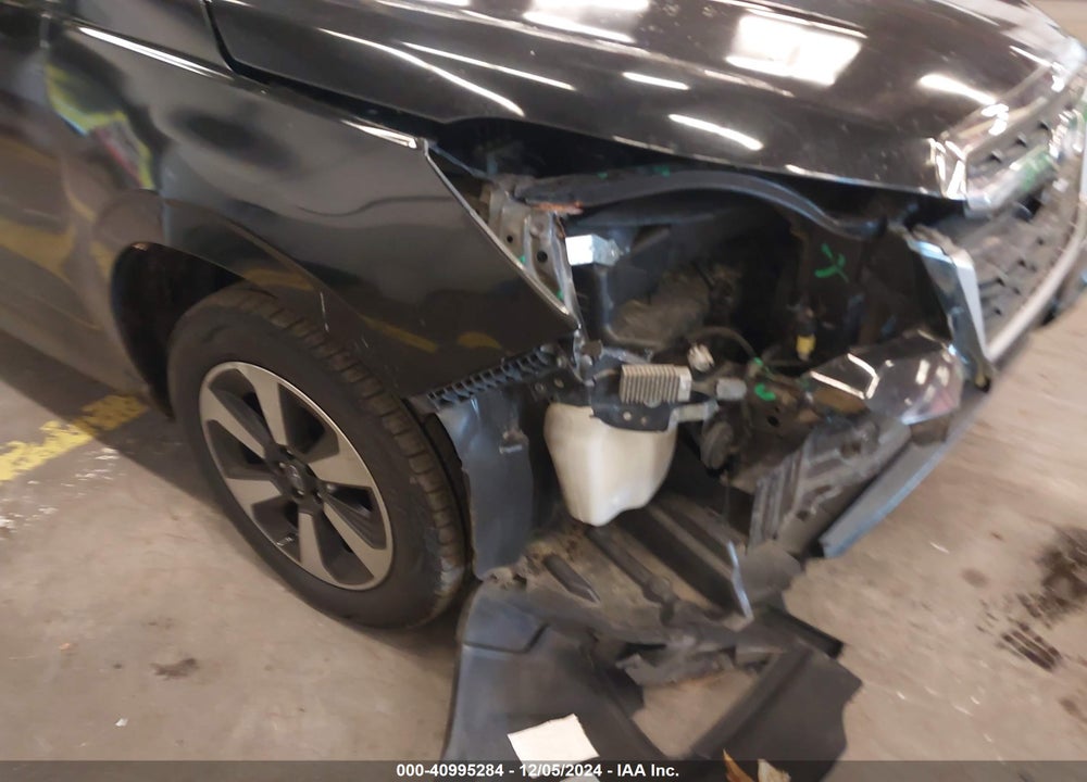 2018 SUBARU FORESTER 2.5I PREMIUM VIN: JF2SJAEC7JH415318