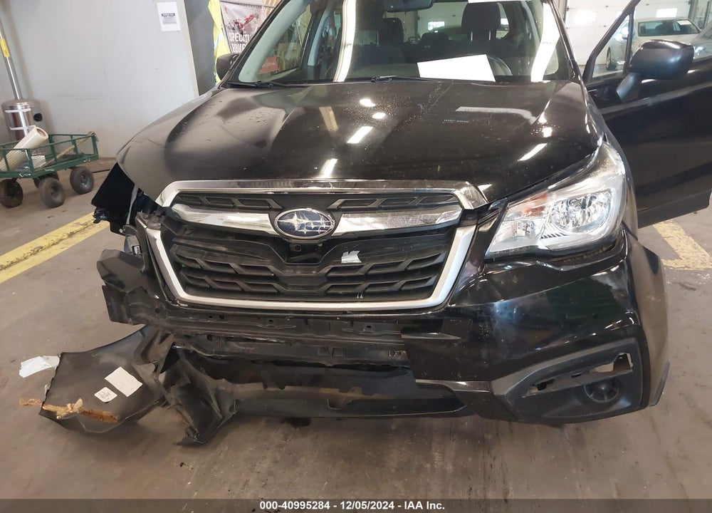 2018 SUBARU FORESTER 2.5I PREMIUM VIN: JF2SJAEC7JH415318
