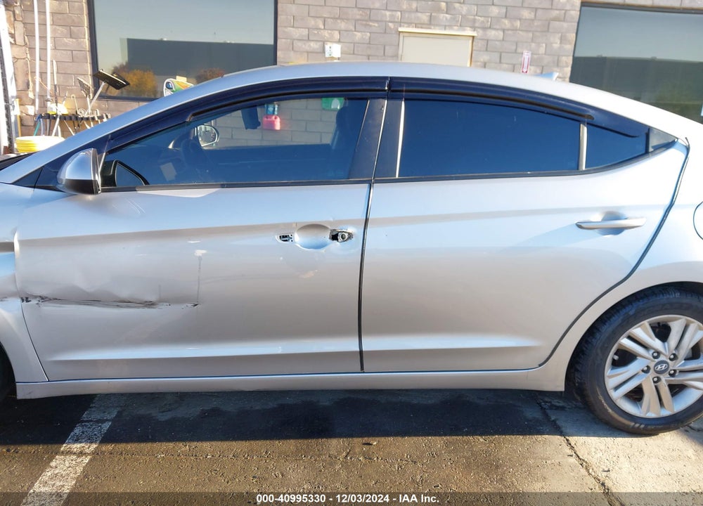 2020 HYUNDAI ELANTRA VIN: 5NPD84LF5LH555440