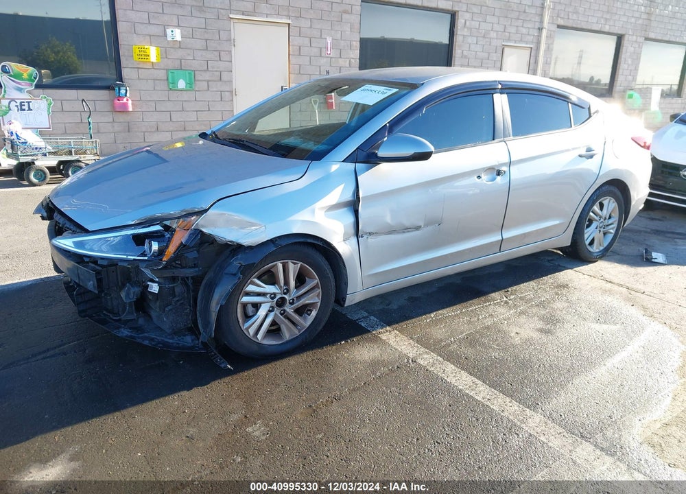 2020 HYUNDAI ELANTRA VIN: 5NPD84LF5LH555440