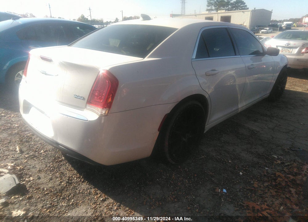 2016 CHRYSLER 300 LIMITED VIN: 2C3CCAAG8GH328928