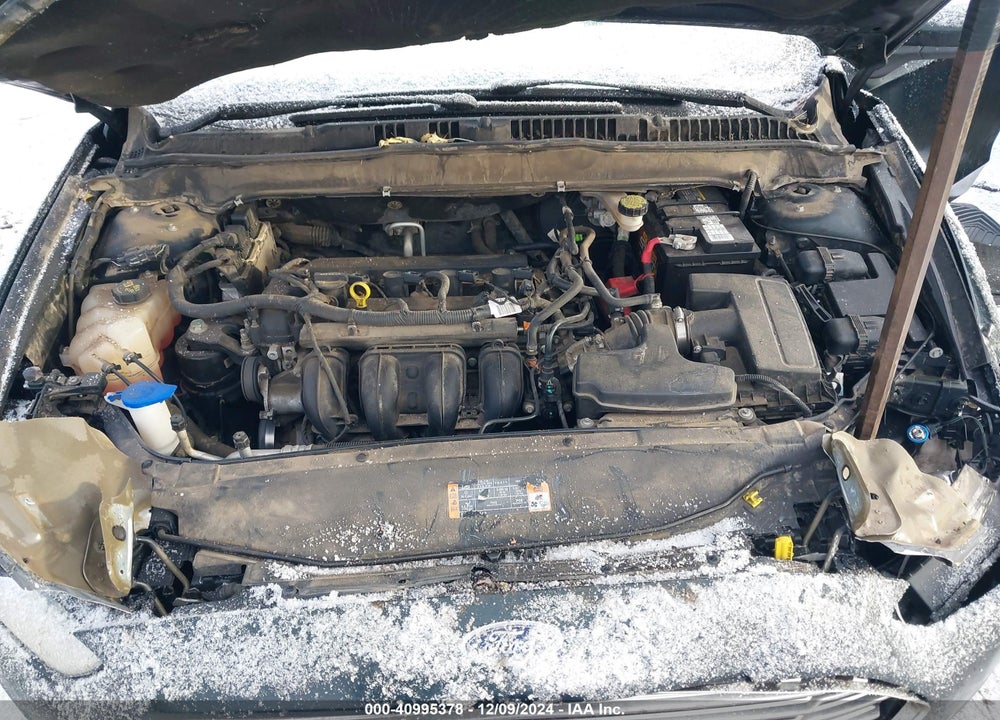 2014 FORD FUSION S VIN: 3FA6P0G70ER176844