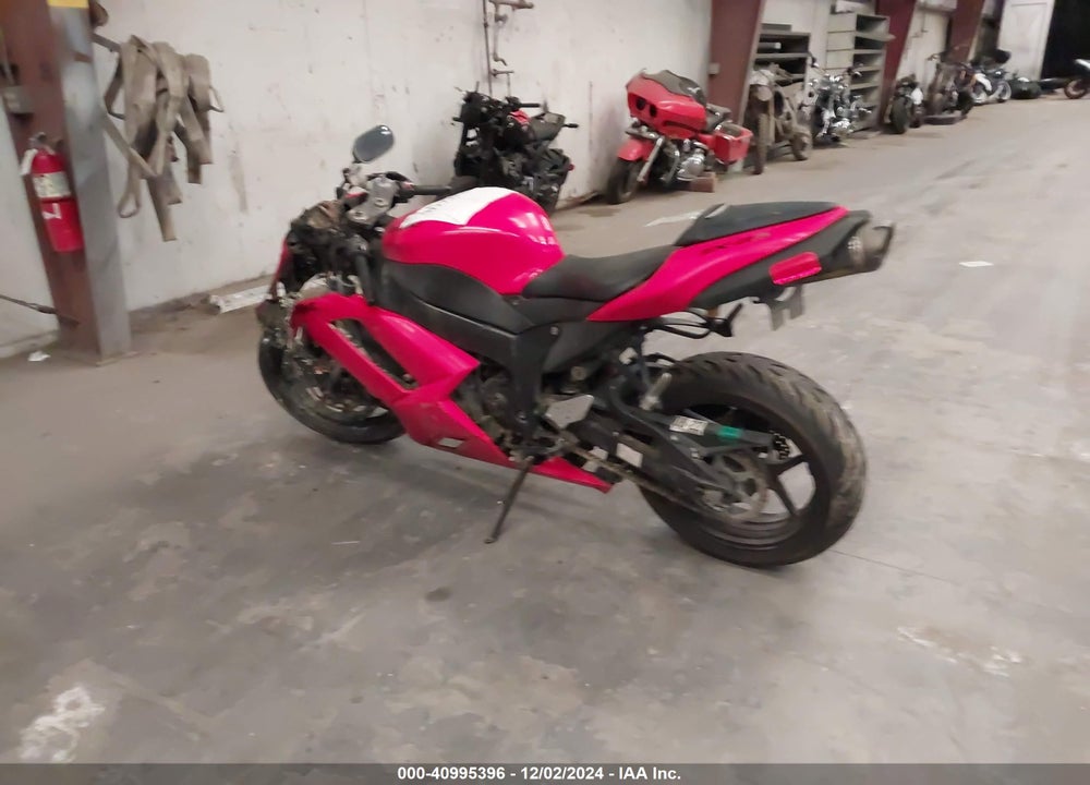 2007 KAWASAKI ZX600 P VIN: JKAZX4P177A009690