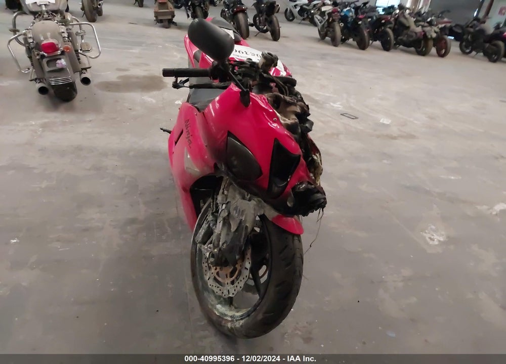 2007 KAWASAKI ZX600 P VIN: JKAZX4P177A009690