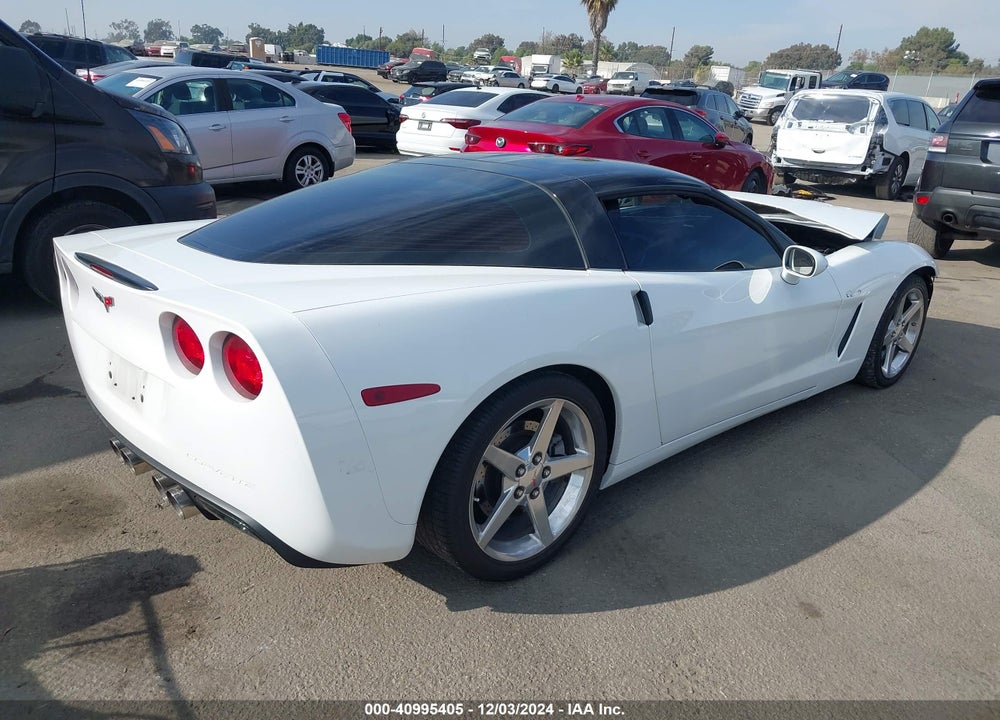 2005 CHEVROLET CORVETTE VIN: 1G1YY24U555112722