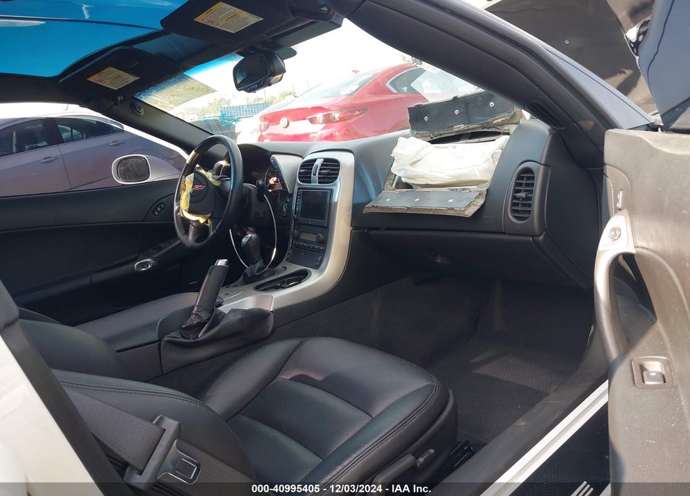 2005 CHEVROLET CORVETTE VIN: 1G1YY24U555112722