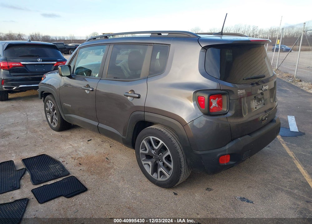 2018 JEEP RENEGADE LATITUDE FWD VIN: ZACCJABB9JPG86498