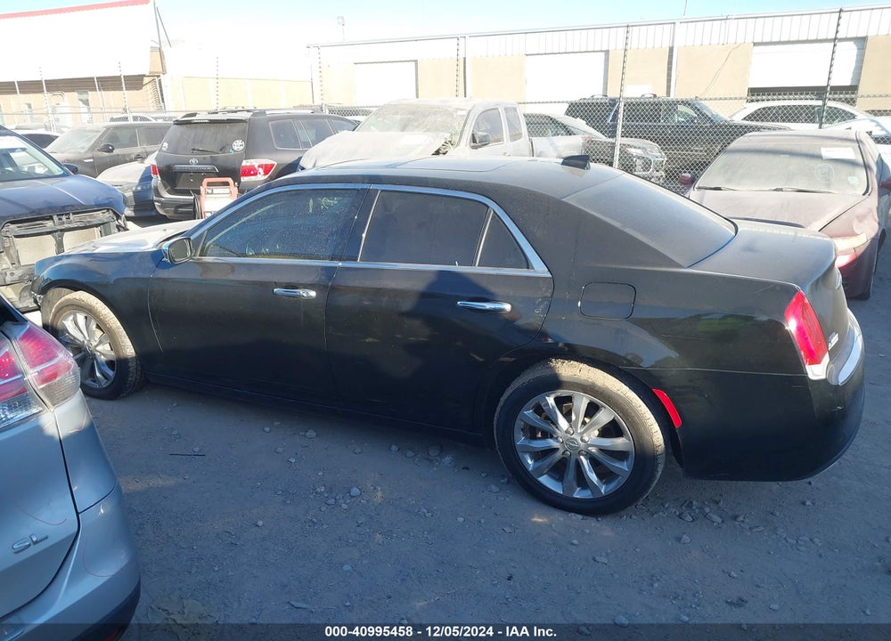 2017 CHRYSLER 300C VIN: 2C3CCAKG6HH599762