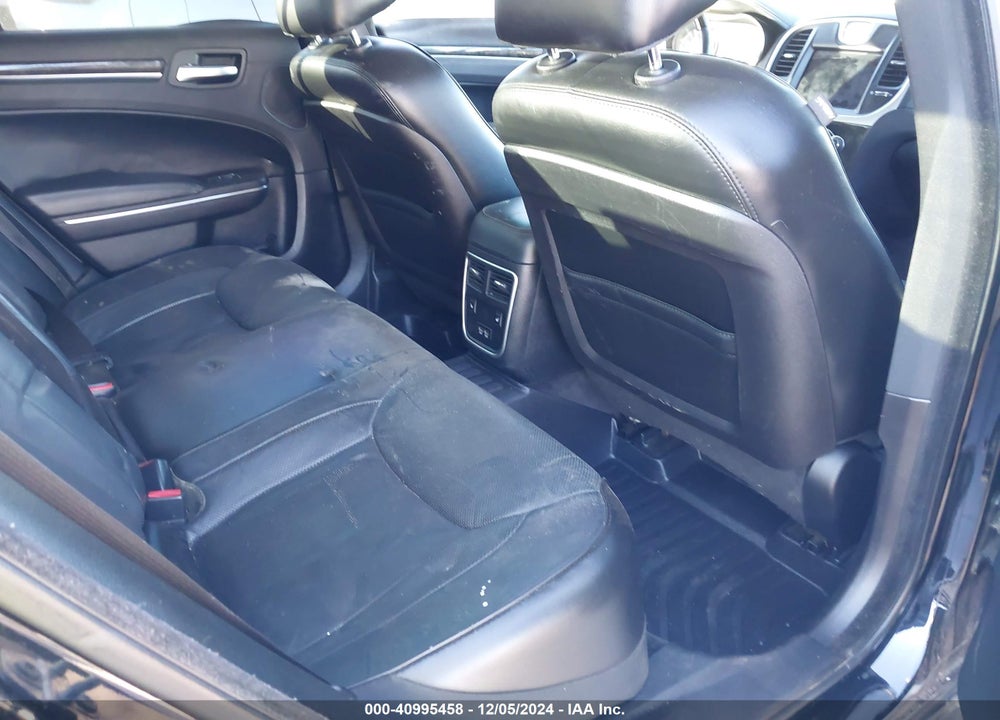 2017 CHRYSLER 300C VIN: 2C3CCAKG6HH599762