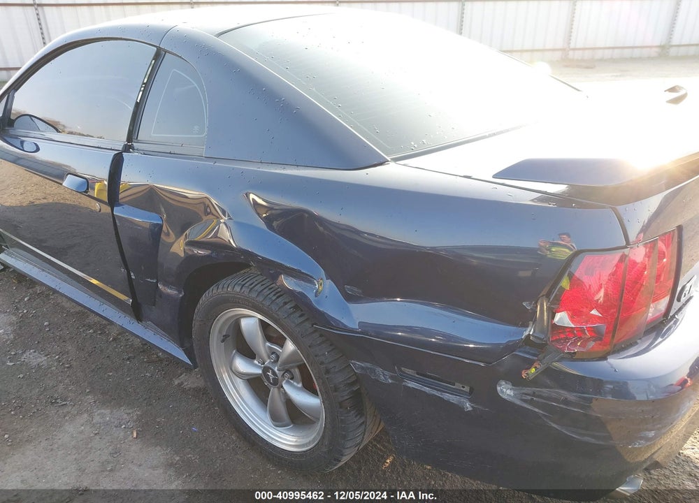 2001 FORD MUSTANG GT VIN: 1FAFP42X21F181095
