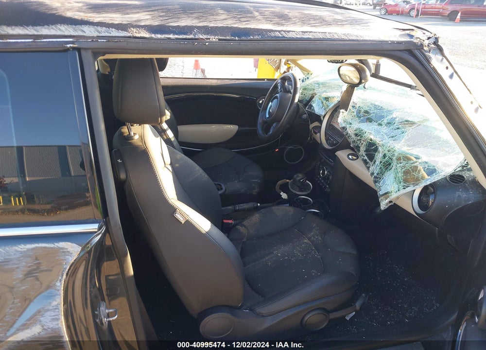 2013 MINI COOPER VIN: WMWSV3C54DT391514