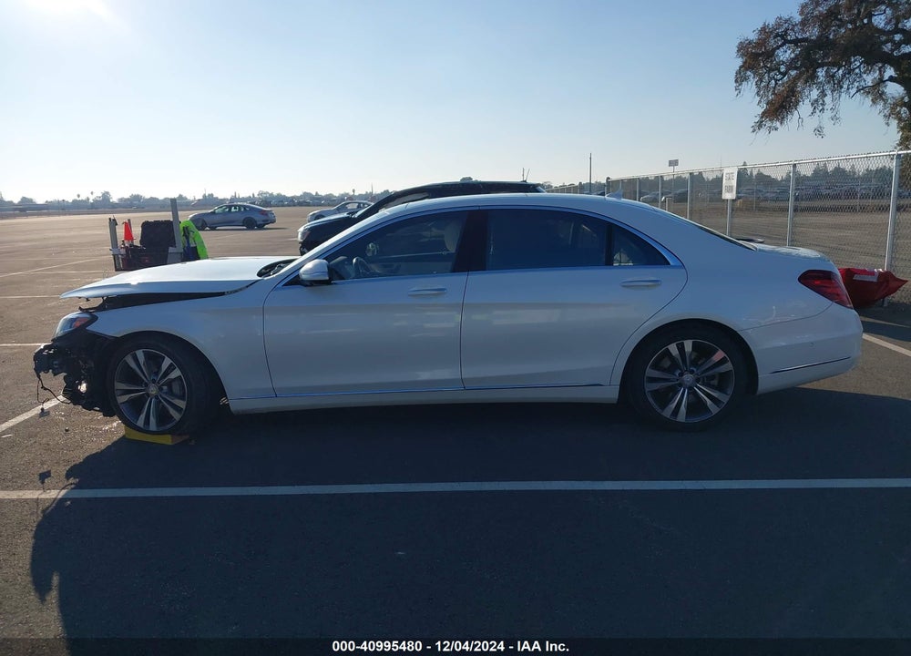 2016 MERCEDES-BENZ S 550 VIN: WDDUG8CB9GA256446