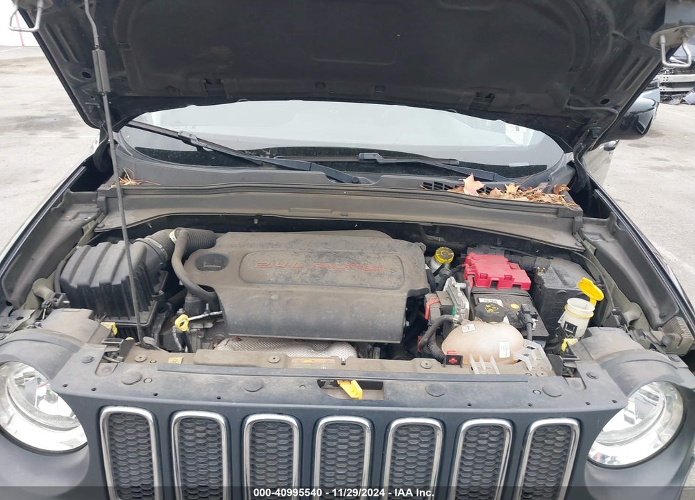 2018 JEEP RENEGADE LATITUDE FWD VIN: ZACCJABBXJPJ05037