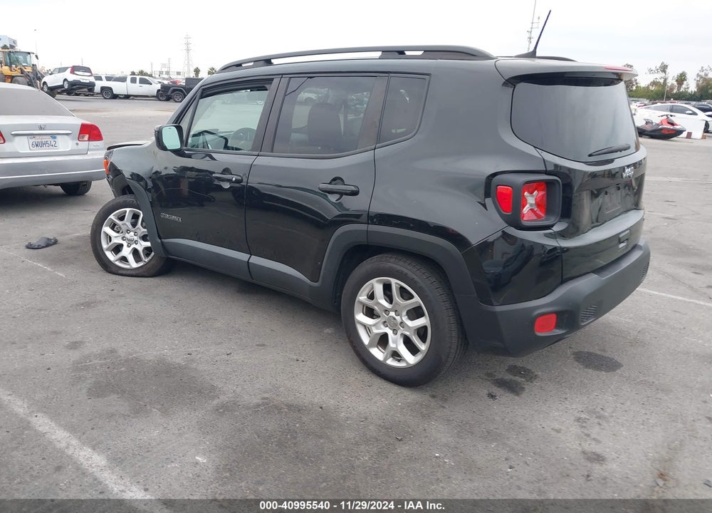 2018 JEEP RENEGADE LATITUDE FWD VIN: ZACCJABBXJPJ05037