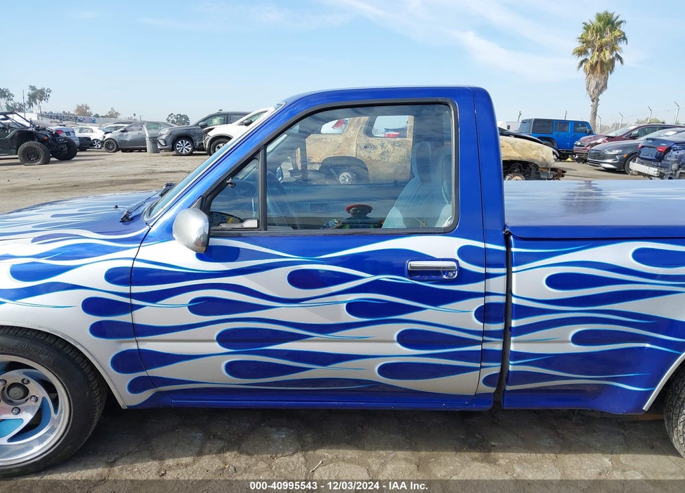 1989 TOYOTA PICKUP 1/2 TON SHT WHEELBASE DLX VIN: JT4RN81P1K5042119