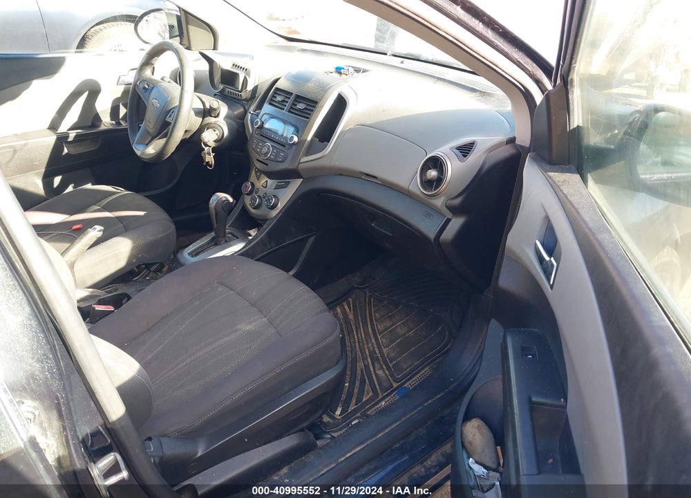 2013 CHEVROLET SONIC LT AUTO VIN: 1G1JC5SG6D4137180