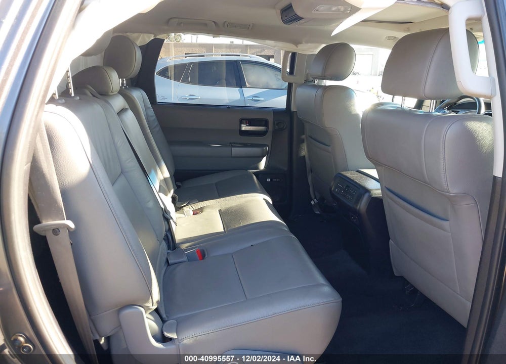 2016 TOYOTA SEQUOIA LIMITED 5.7L V8 VIN: 5TDJY5G16GS140022