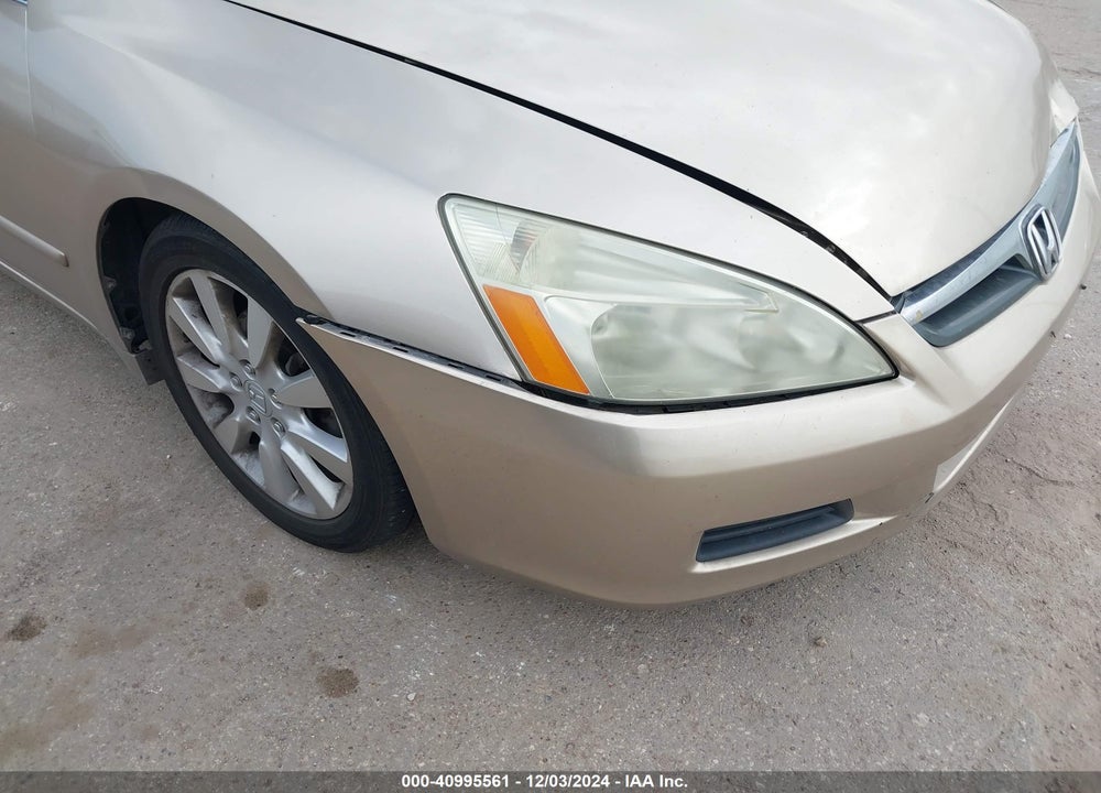 2006 HONDA ACCORD 3.0 EX VIN: 1HGCM665X6A049881