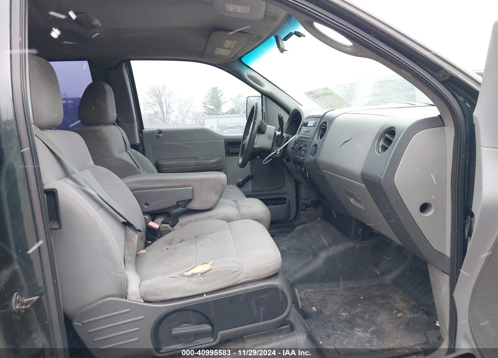 2005 FORD F-150 STX/XL/XLT VIN: 1FTRX12W35NA61928