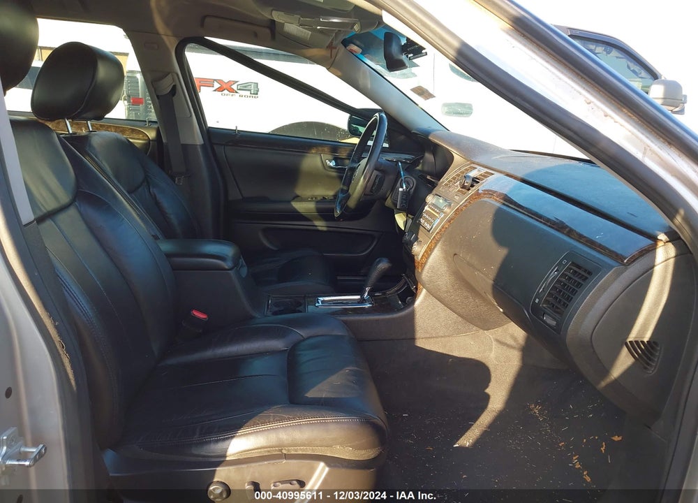 2010 CADILLAC DTS STANDARD VIN: 1G6KA5EY3AU129820