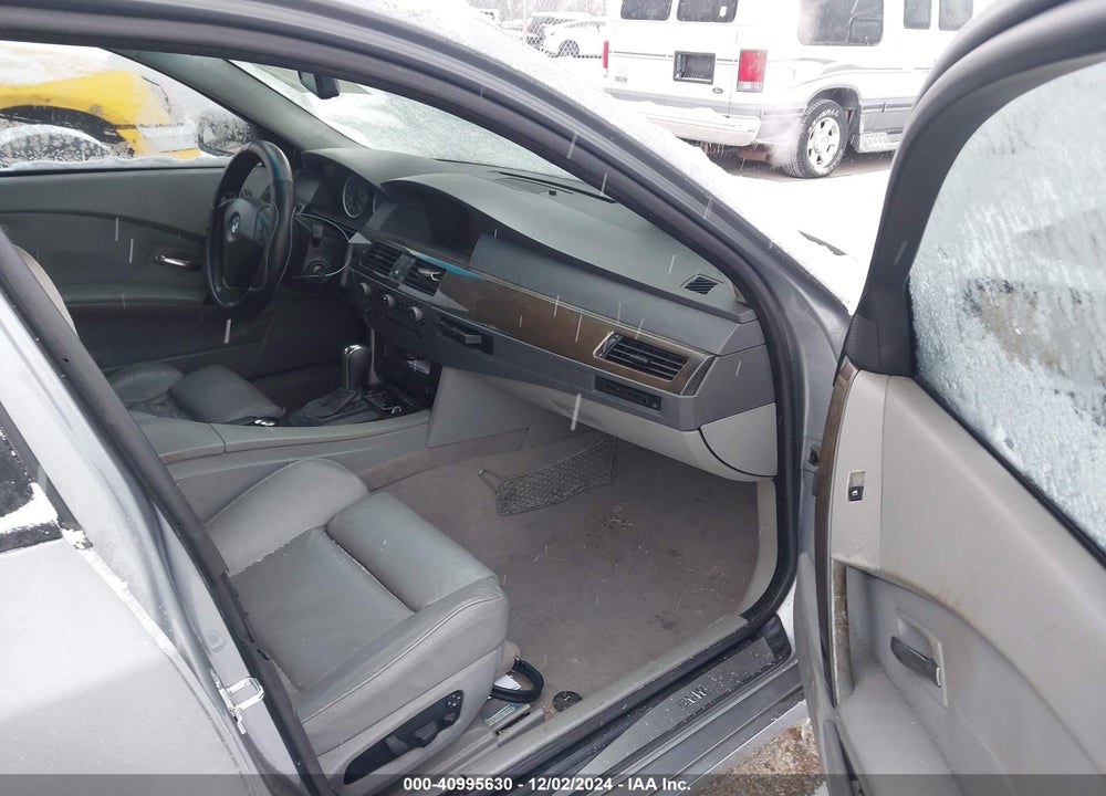 2005 BMW 530I VIN: WBANA73525B815957